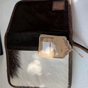 Sts cowhide travel jewelry case